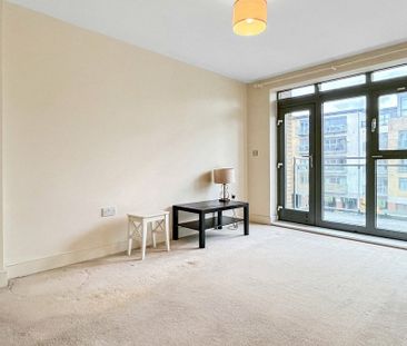 2 bedroom property to rent - Photo 1