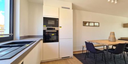 Appartement te huur in Kraainem voor € 2.300 met 2 slaapkamers - Foto 2