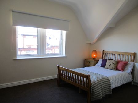 6 bedroom student home in Leeds. £130 pp/pw – BILLS INCLUDED - Photo 5