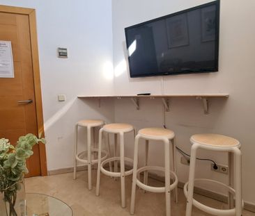 Attic room in Madrid - Photo 5