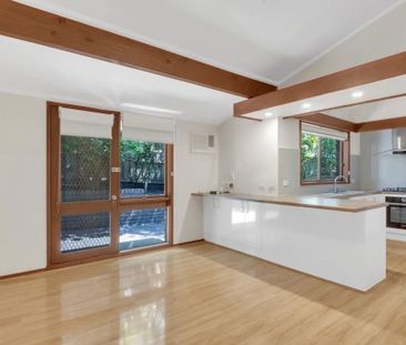 Glen Waverley - Photo 2