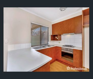 Beautiful Townhouse - COMING SOON! - Photo 3