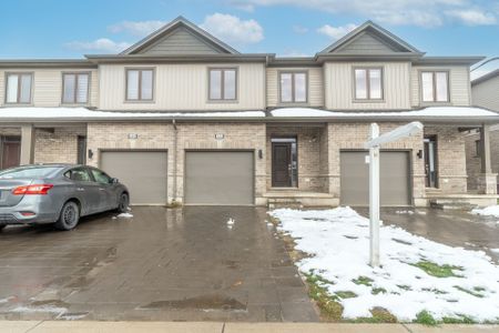 For Lease - 673 Chelton Road, London South, Ontario - Photo 3