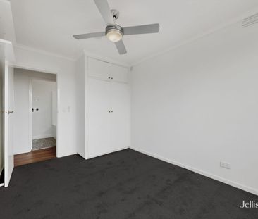 Freshly Renovated Ground-Floor Gem with Spacious North-Facing Court... - Photo 3