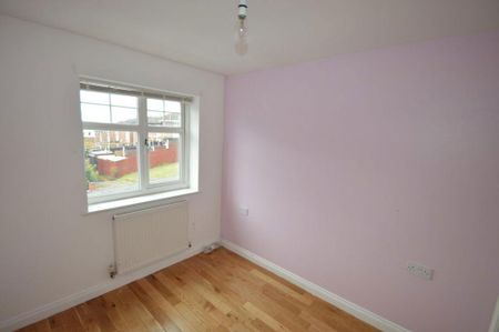 4 bedroom property to rent - Photo 2