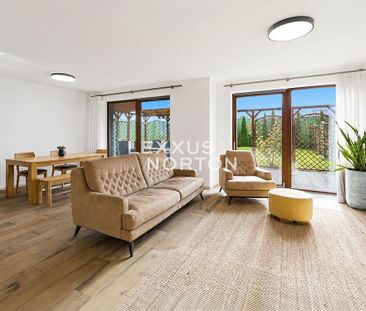 Pronájem domu 163 m² s pozemkem 450 m² - Photo 1