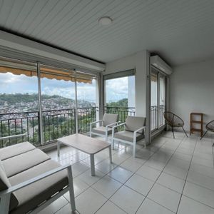 Location Appartement 141.93m² 4 pièces Fort de france - Photo 3