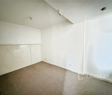 4 bedroom house to rent Cherry Orchard, Kenilworth, CV8 - Photo 4