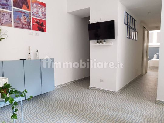 Trilocale via Camillo Benso di Cavour 17, Centro, Castellammare di Stabia - Photo 1