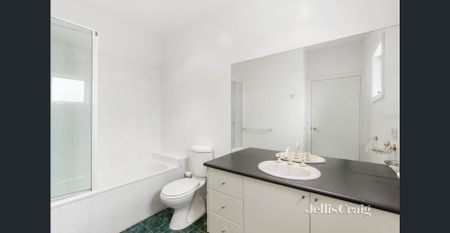 Expansive and Light Filled Home in Prime Burnley Location - Photo 3