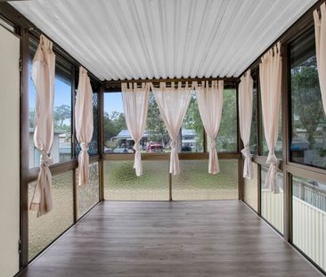 FAMILY HOME WAITING FOR YOU TO MOVE IN! - Photo 1