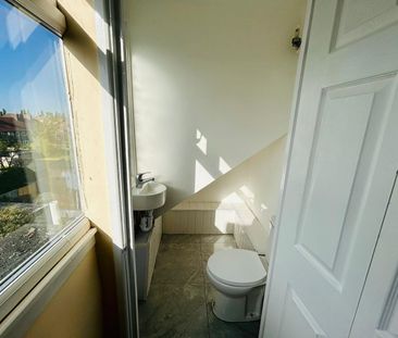 Room in a Shared House, Whitefoot Lane, BR1 - Photo 3