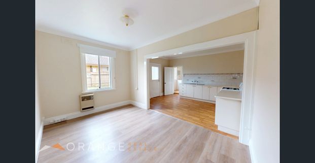 CBD LOCATION! - Photo 1