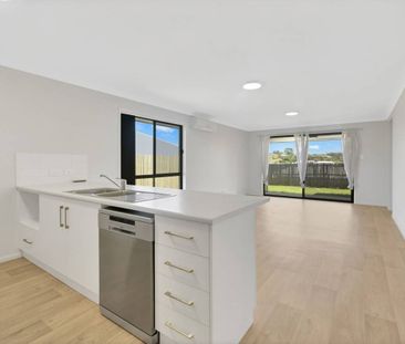 Modern, quiet, and convenient! - Photo 4