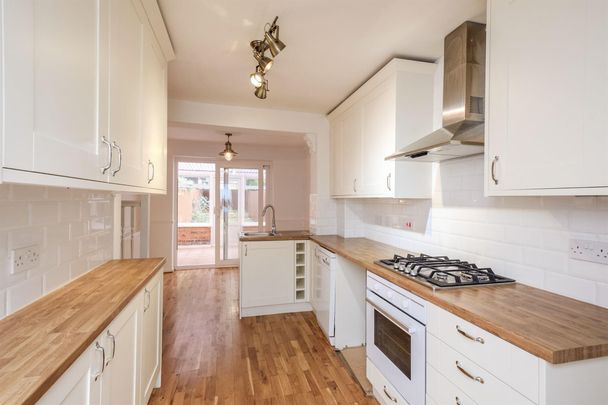 Greenfield Road, Birmingham, Harborne - Photo 1