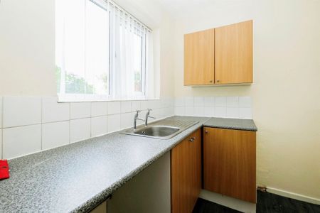 Abberley Road - Photo 2