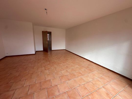 Location Maison 4 pièces 102m² NEGREPELISSE 82800 - Photo 1