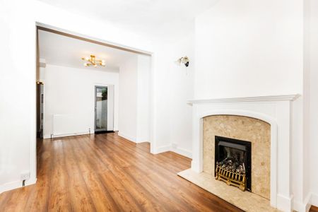 3 bedroom terraced house to rent - Photo 5