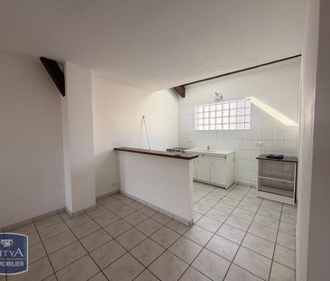 Location Maison 4 pièces 78m² VILLEFRANCHE SUR SAONE 69400 - Photo 3