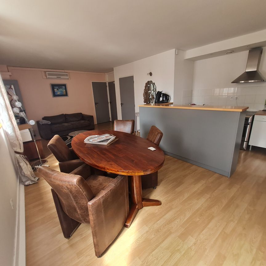 Location Appartement 3 pièces 73m² ANGOULEME 16000 - Photo 1