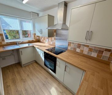 2 bedroom terraced house to rent - Photo 6