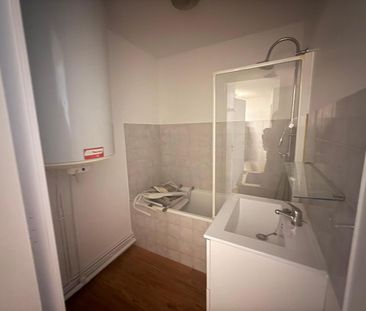 Location Appartement 2 pièces 53m² CHABEUIL 26120 - Photo 6