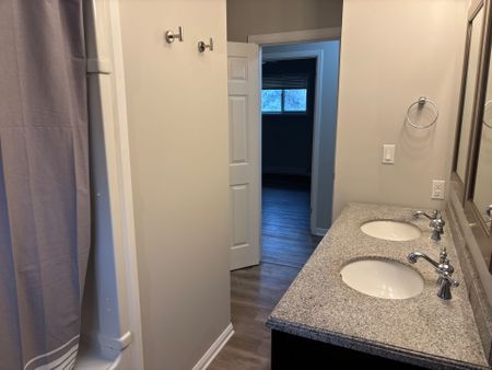 For Lease - 13 Creek Street, Cramahe, Ontario - Photo 2