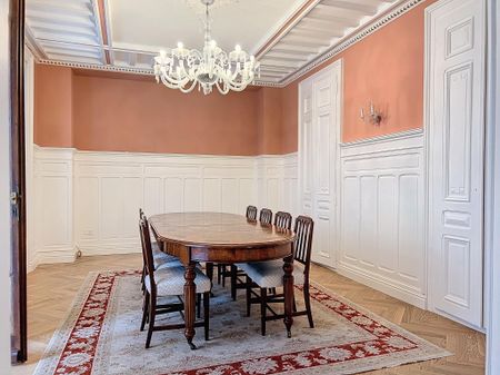 Luxury apartment (partly furnished) with garden. Rare object - Photo 5