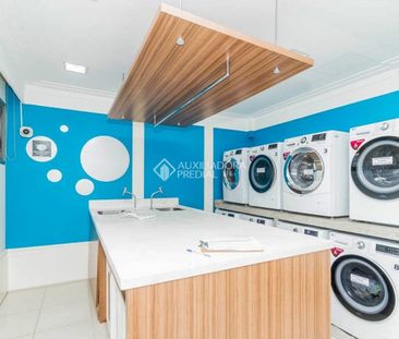 Apartamento com 1 quarto e 58m² para alugar em Três Figueiras, Port... - Photo 2