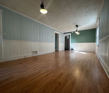 For Lease - 18 Jones Street, St. Catharines, Ontario - Photo 1