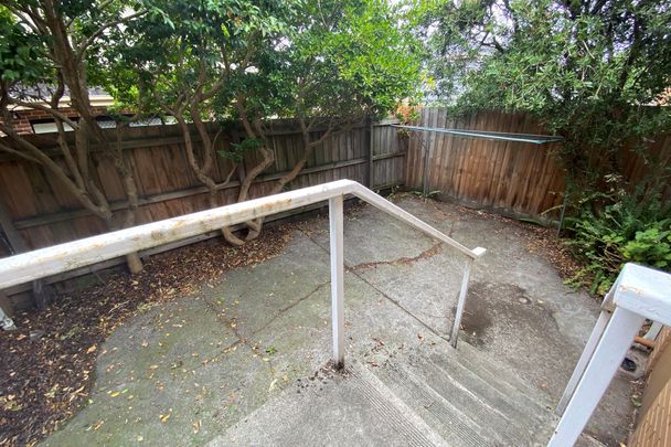 Unit 1/20 Wingate Avenue, Mount Waverley. - Photo 1