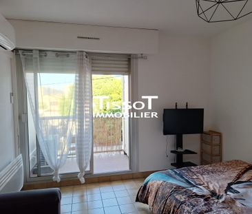 Location Appartement 1 pièce 25m² NIMES 30000 - Photo 2