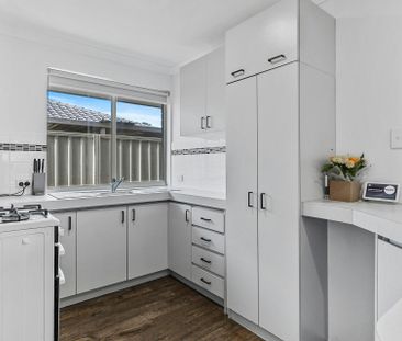 Available Now! Lifestyle, Space & Convenience – Your Next Family Home - Photo 1