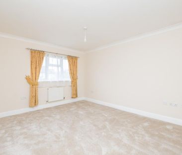5 bedroom detached house to rent - Photo 1