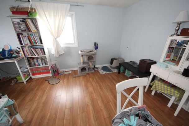 For Lease - 119 Max Becker Drive, Kitchener, Ontario - Photo 1