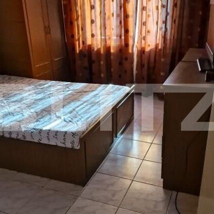 Apartament 4 camere, 80 mp, cartier Rovine - Fotografie 1