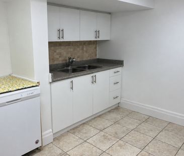 For Lease - 102 Murray Drive Unit# BSMT, Aurora, Ontario - Photo 6