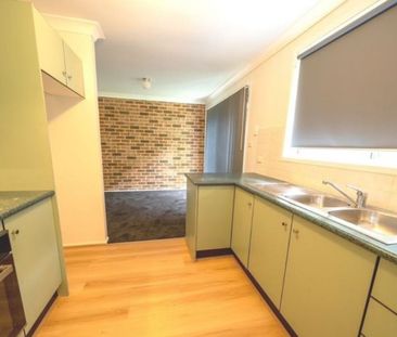 Lovely Townhouse! - Photo 5