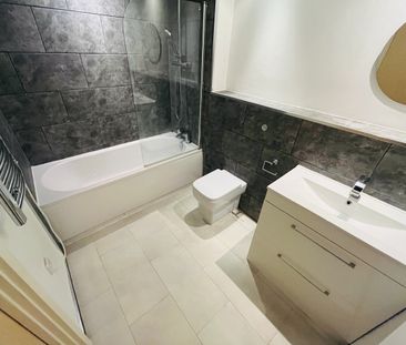 1 Bed Flat, Water Street, M3 - Photo 6