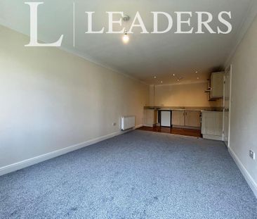 1 bedroom flat to rent - Photo 6