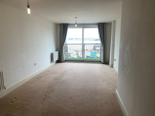 1 bedroom Flat To Let - Photo 1