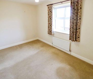 2 bedroom semi-detached house to rent - Photo 2