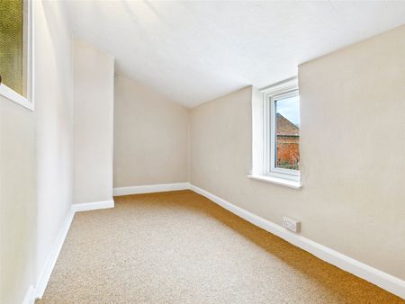 High Street, Wickham Market, Woodbridge, Suffolk, IP13 0RF - Photo 4