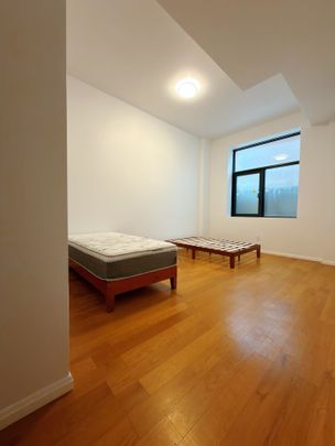For Lease - 17 Cavotti Crescent, Toronto, Ontario - Photo 1