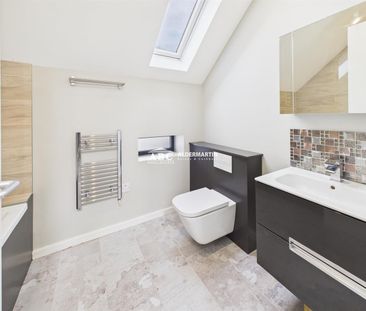 Albert Road, NW7 4RX, London - Photo 2