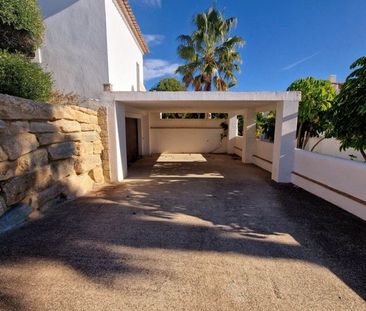 Luxury 3 room Detached House for rent in Finestrat, Spain - Photo 6