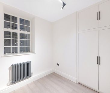Warwick Gardens, London, W14 flat to rent - Photo 5