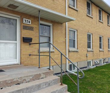 For Lease - 374 Central Park Boulevard Unit# Room #6, Oshawa, Ontario - Photo 3