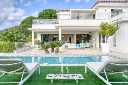 LOCATION SAISONNIÈRE - LES ISSAMBRES - VILLA HORIZON BAY - VUE MER - 4 CHAMBRES - PISCINE CHAUFFÉE - Photo 5