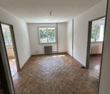 Location Appartement 2 pièces 43m² LE CREUSOT 71200 - Photo 3